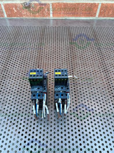 Used Siemens 3RT2028-1BB40 Contactor Relay