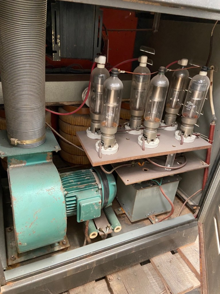 Usato Generatore di alta frequenza marca Colombo