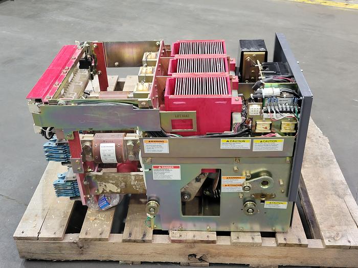 Used Eaton Cutler-Hammer DSLII-516 1600 Amp 3 Pole Low-Voltage Fused Power Circuit Breaker