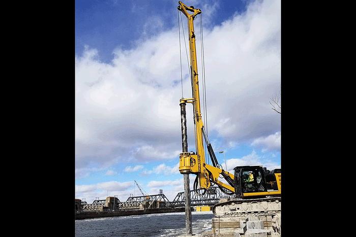 Used CZM EK200HP SAV0073 (2016)