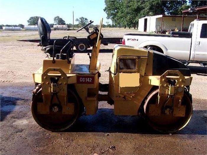 Used 2005 DYNAPAC CC142