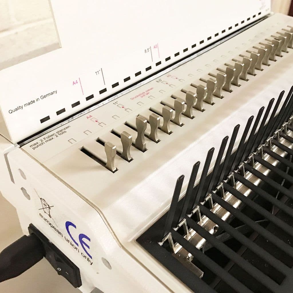 Used Pre-owned Combi-Comfort Electric Comb Binding Machine