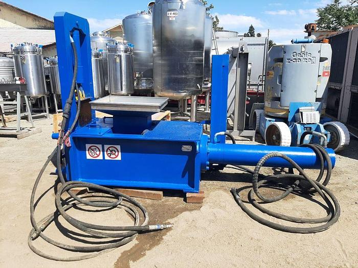 Used Extruder, 11.25" Dia, C/st, DB Technologies, Hydraulic #S744539