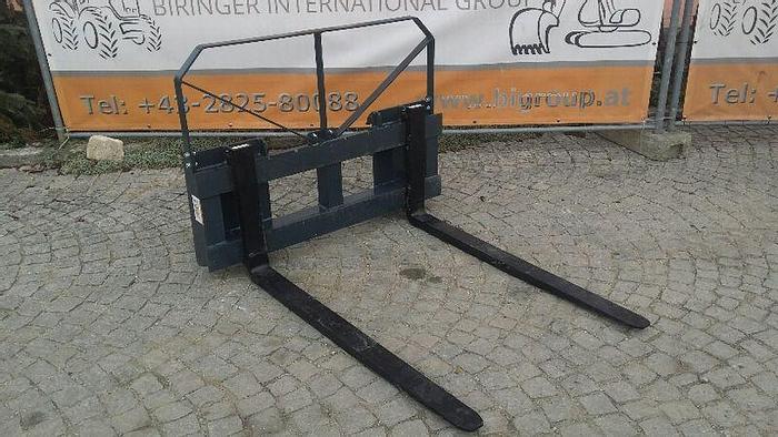 Palettengabel 120 cm mit Bobcat 114 Aufnahme