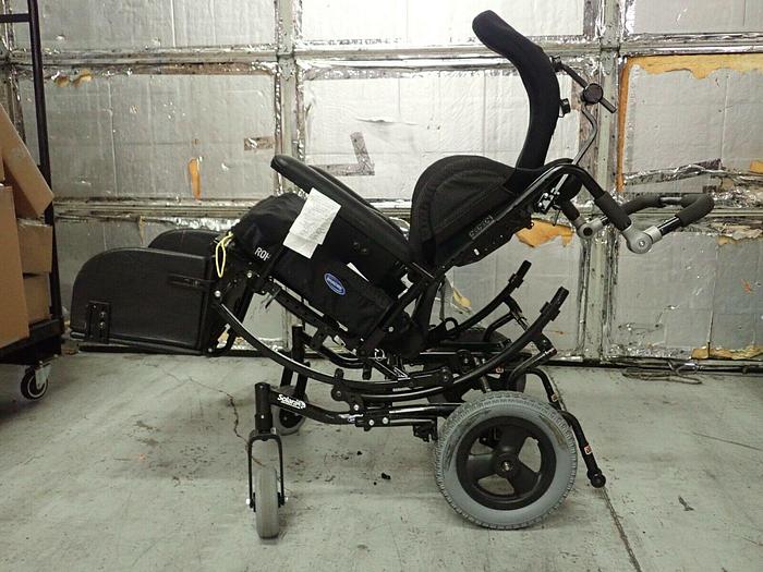 Used Invacare Solara 3G Tilt-in-Space Wheelchair