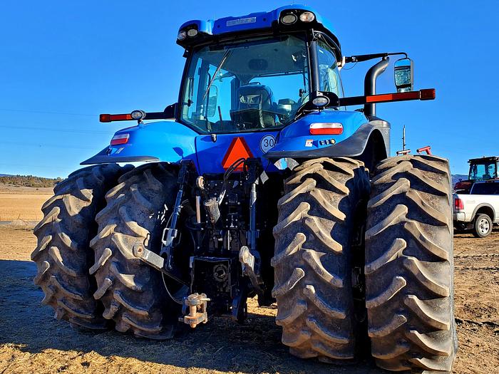 Used 2017 New Holland T8.380 Tractor w/ CVT Trans ** 2000 Hrs **
