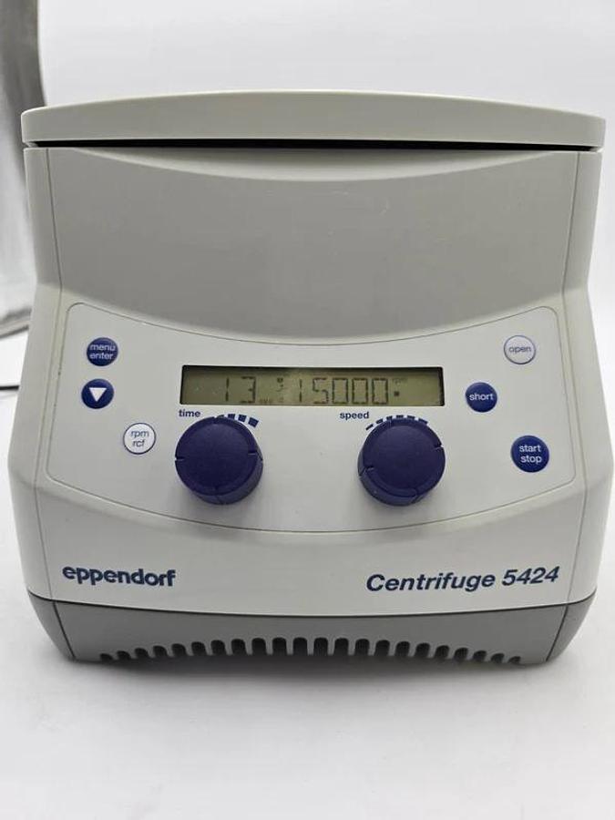 Used Eppendorf 5424 High Speed Centrifuge