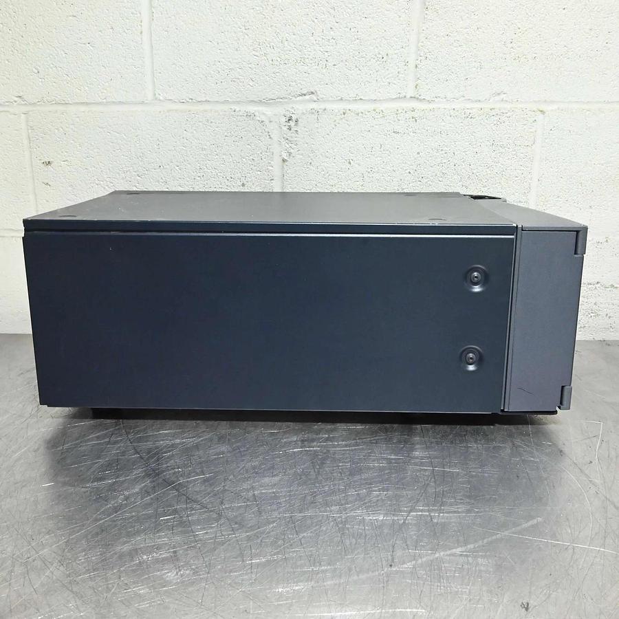 Used Waters Acquity Binary Solvent Manager 186015001 w/ Bottle Tray