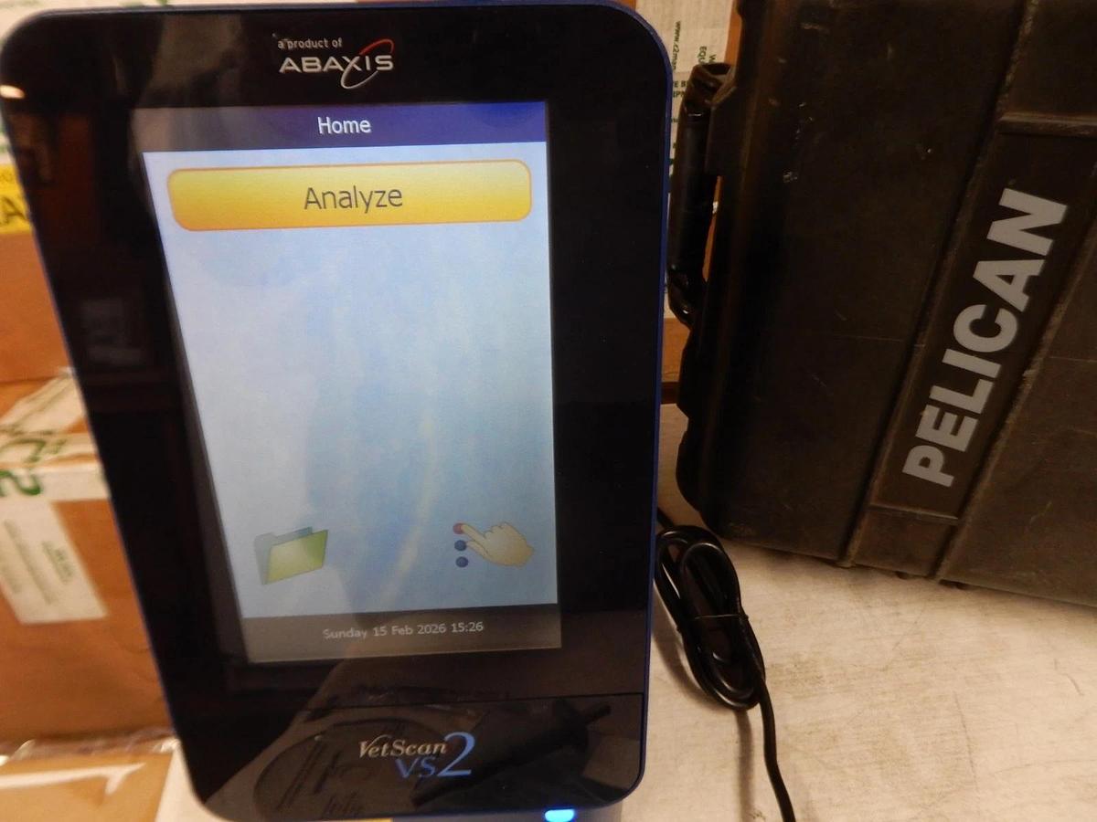 Used Abaxis Vetscan VS2 Chemistry Analyzer (2nd Gen)  - Bad Touch Screen