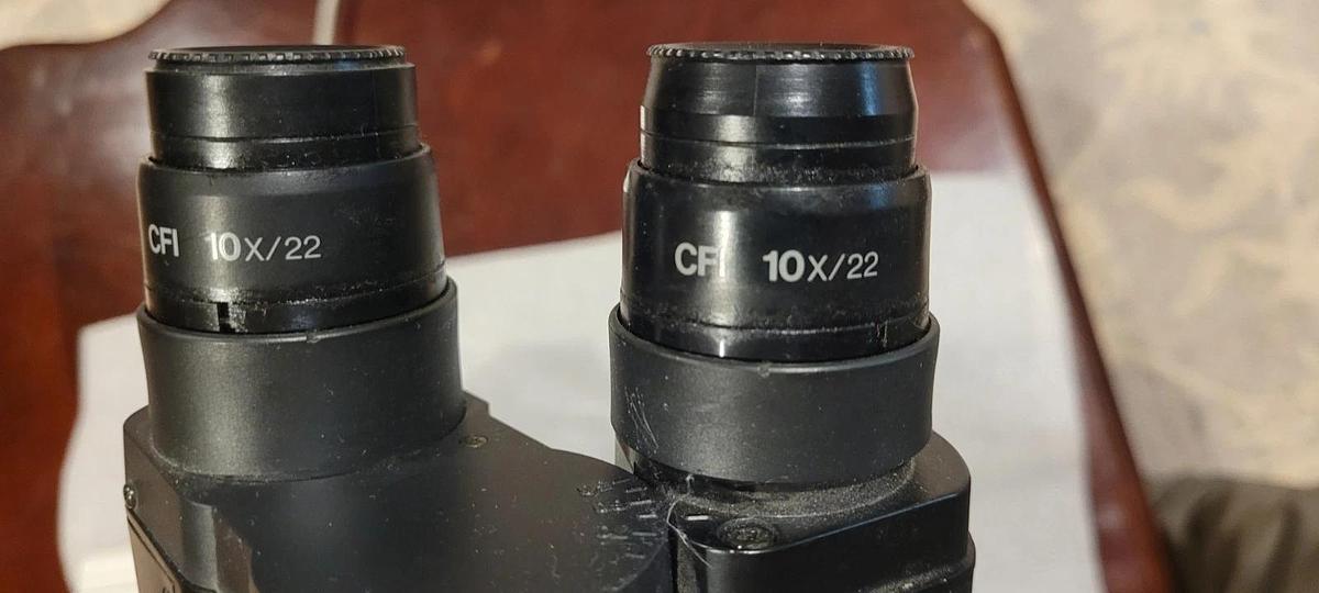 Used Nikon Eclipse E400 Ergo Binocular Microscope with 4X/10X/40X Objectives + Warran