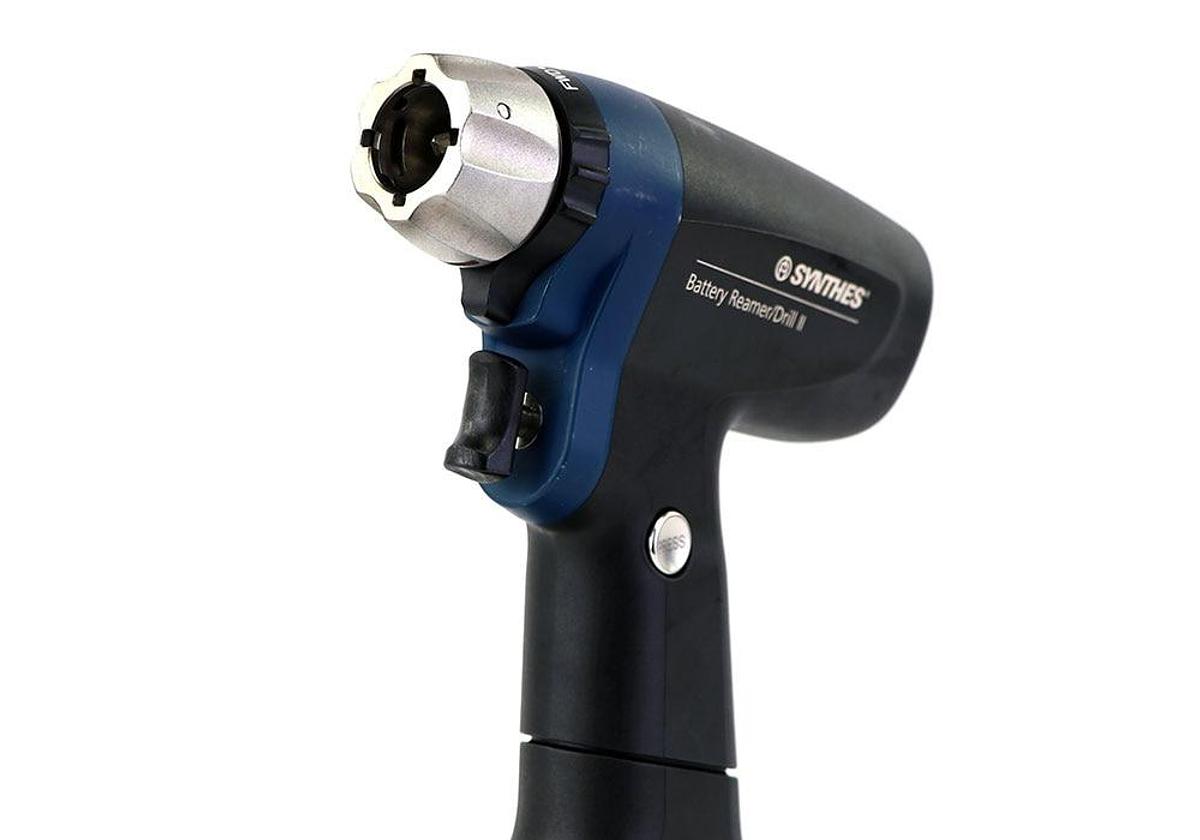 depuy-synthes-battery-reamer-driver.jpg