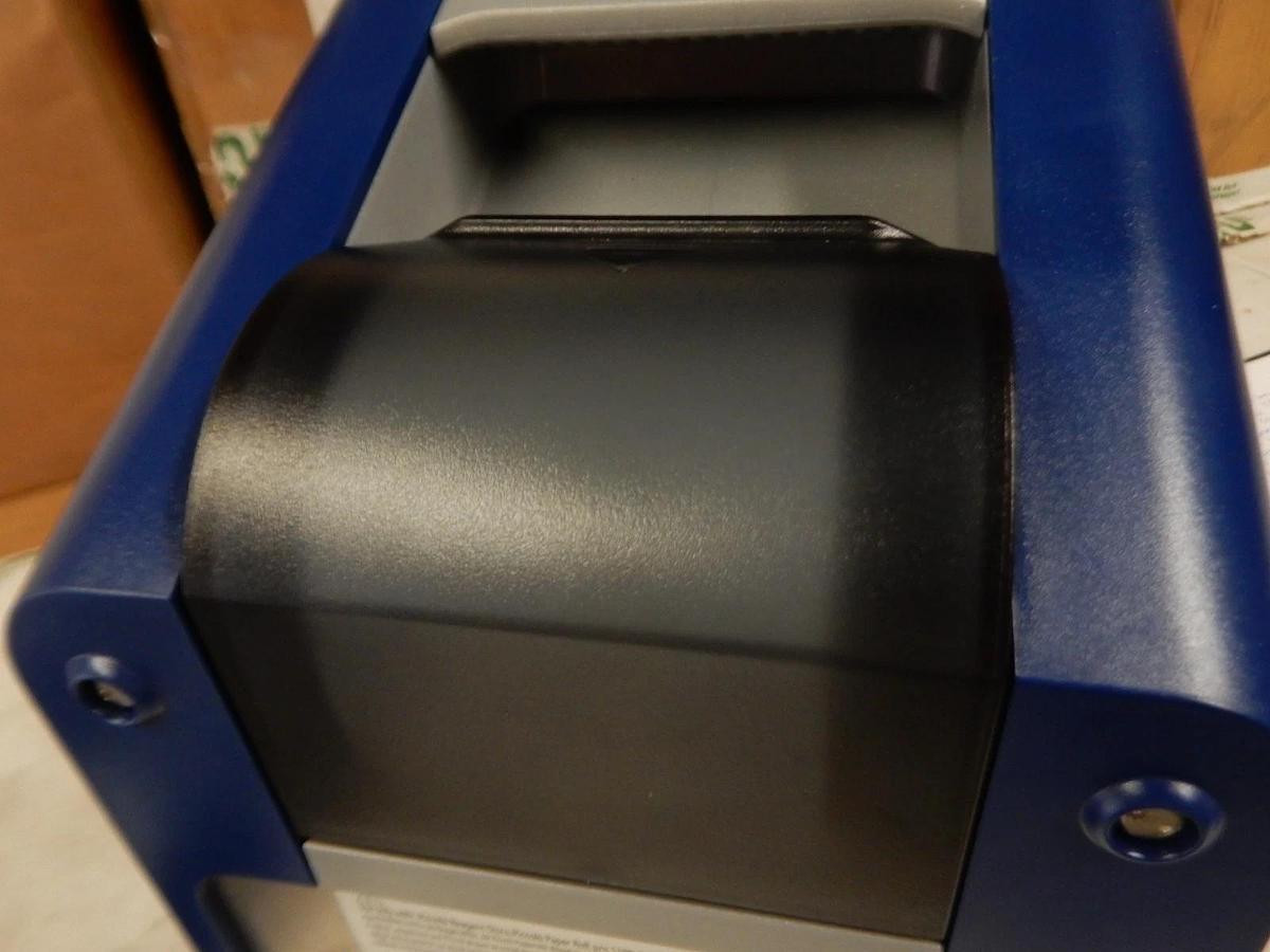 Used Abaxis Piccolo Xpress Chemistry Analyzer 1100-1000 Complete Set + Warranty