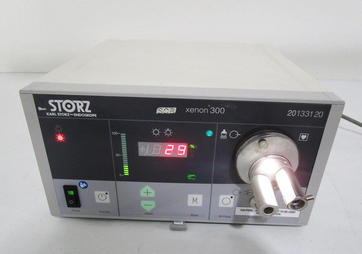 karl-storz-autocon-light-source-ls300.jpg
