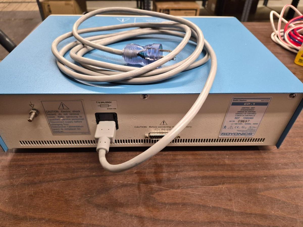 Used Smith & Nephew Dyonics EP-1 System with Footswitch