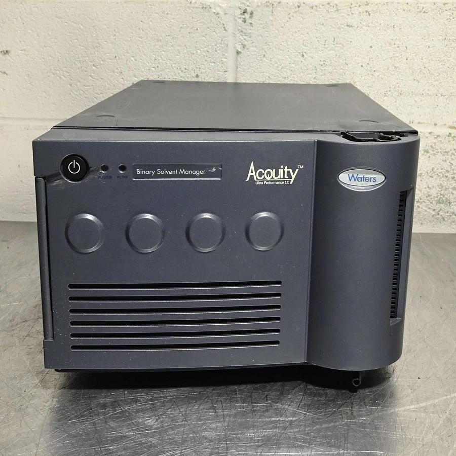 Used Waters Acquity Binary Solvent Manager 186015001 w/ Bottle Tray