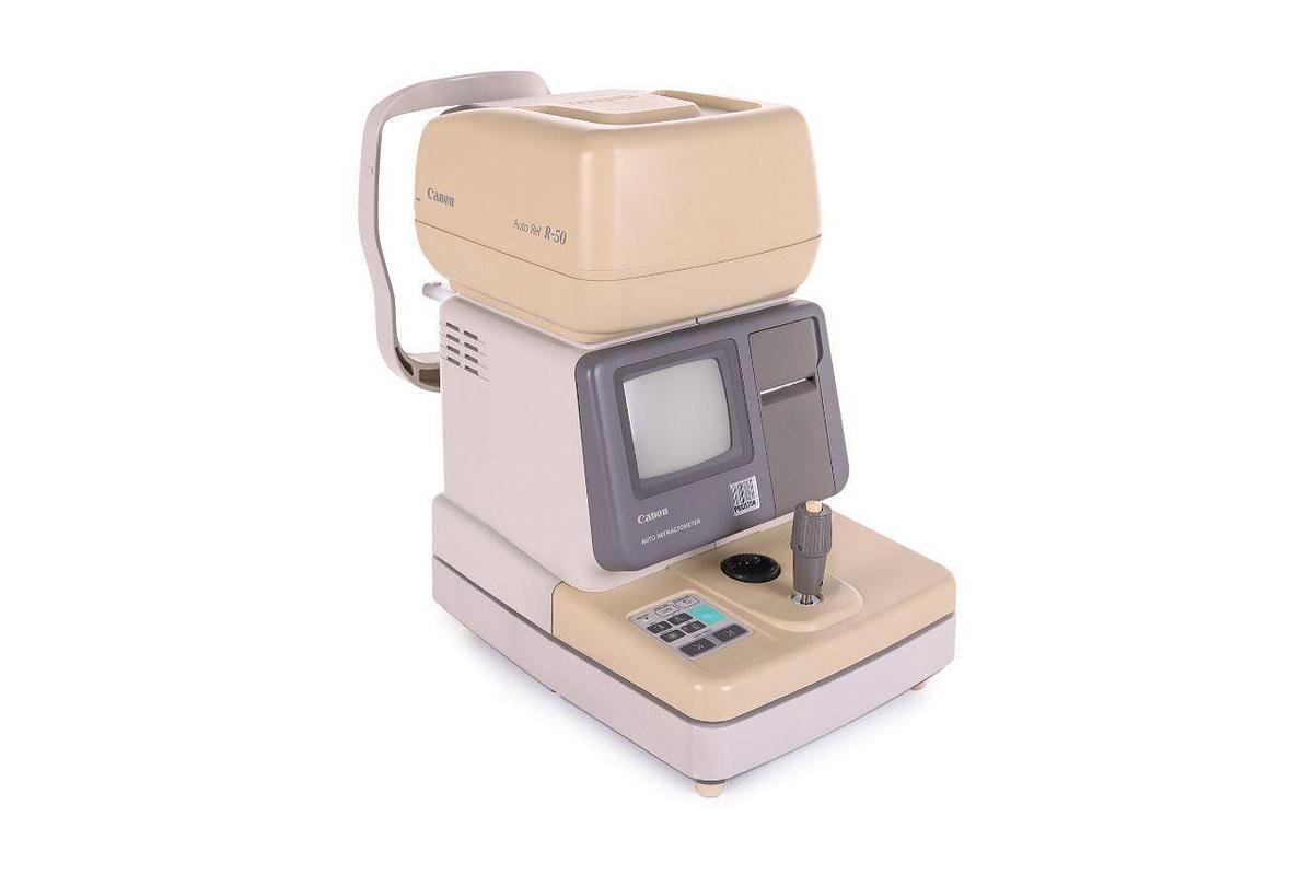 canon-r-50.jpg