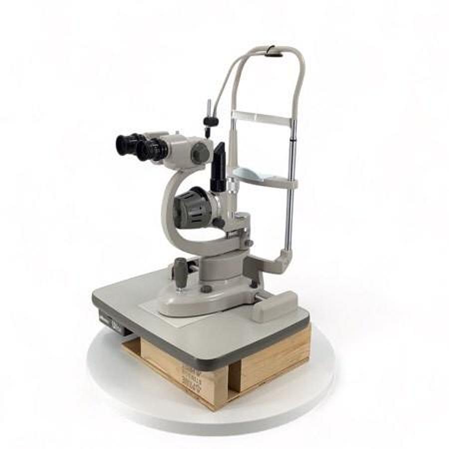 marco-slit-lamp-500.jpg