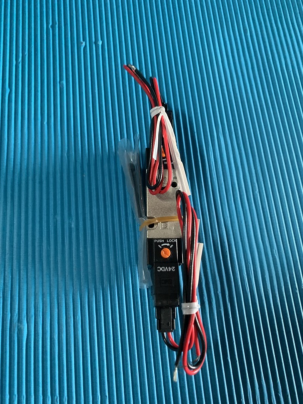 Used SMC Solenoid Valve VJ5243