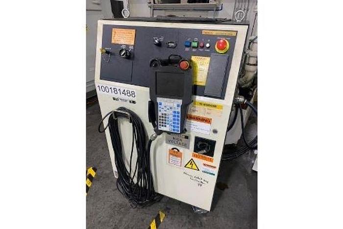 Used FANUC R2000iB/200R WITH R30iA CONTROLLER