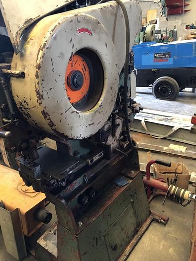 Usato PUNZONATRICE N° 6 OMES CEU 10