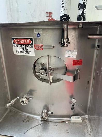 Used 10,000 Gallon Vertical Stainless Steel Jacketed Tank