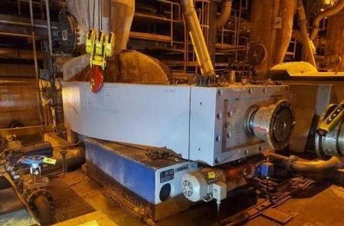 Used Hymac Sunds Refiner, with Plug Screw Feeder #44565