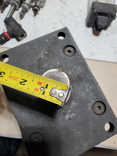 Used LIN-ACT A87-B70-0 Heavy Duty Air Cylinder 1.5" Shaft (J3)