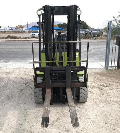 Used Clark CGP25 Pneumatic Tire Forklift