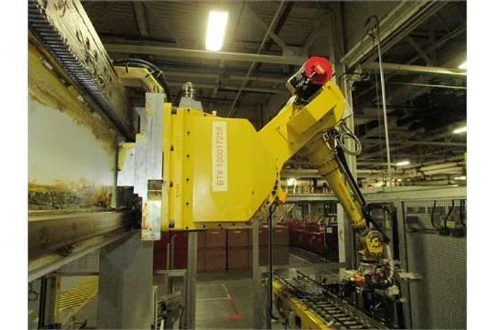 Used FANUC GANTRY ROBOT SYSTEM WITH M710iB/70T ROBOT 8' TALL X 10,200 MM TRAVEL RJ3iB CONTROLLER