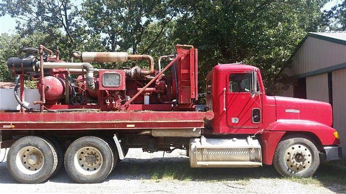 Used 1996 Sullair 900 cfm / 350 psi Air Compressor & JLG2 Air Booster