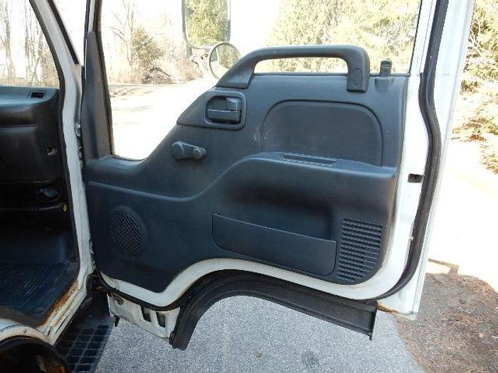 Used 2005 Chevrolet W-4500