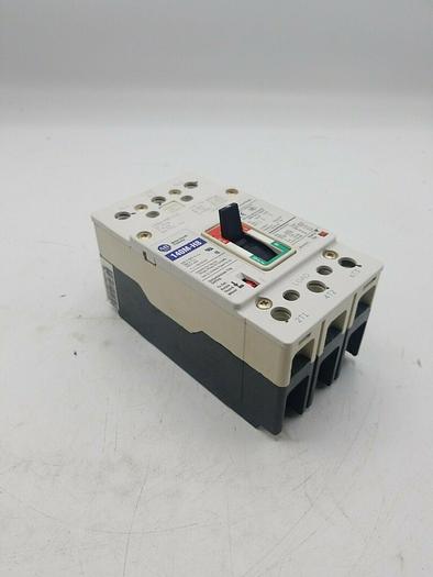 Used ALLEN BRADLEY BREAKER 140M-H8P-C15
