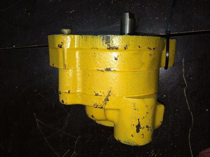 Used 0 Caterpillar 1P-6752 PUMP GP-GEAR (REBUILT)
