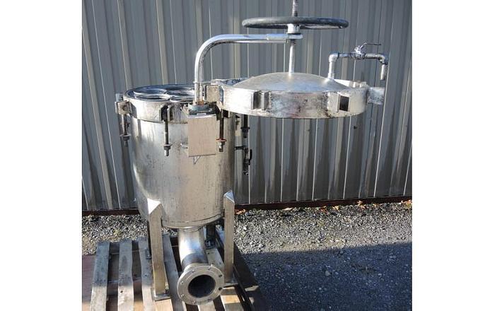 Used USED FILTER, "MULTI" BASKET TYPE, 6" INLET/OUTLET, STAINLESS STEEL