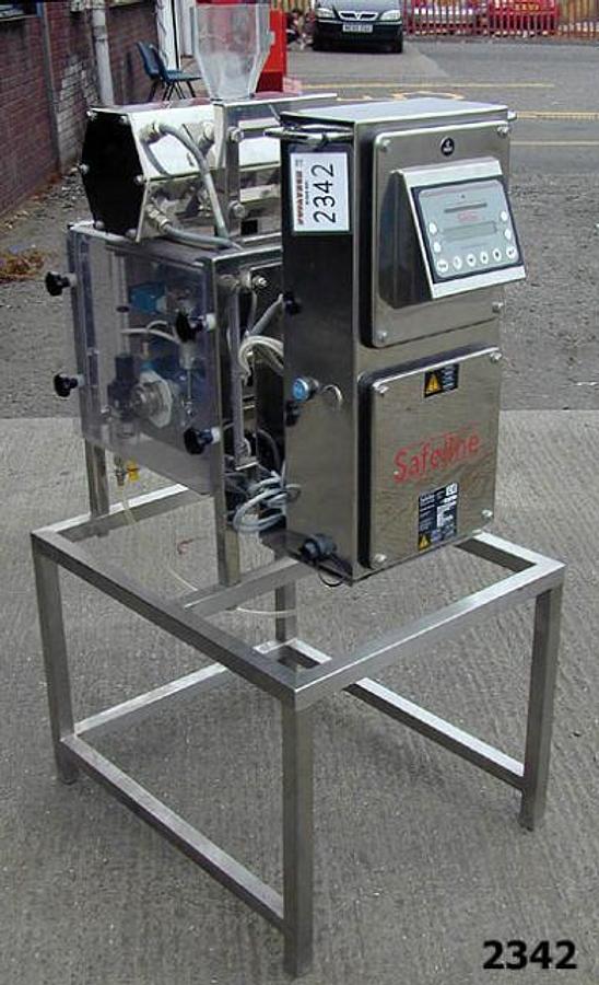 Used Safeline Pharma GF metal detector