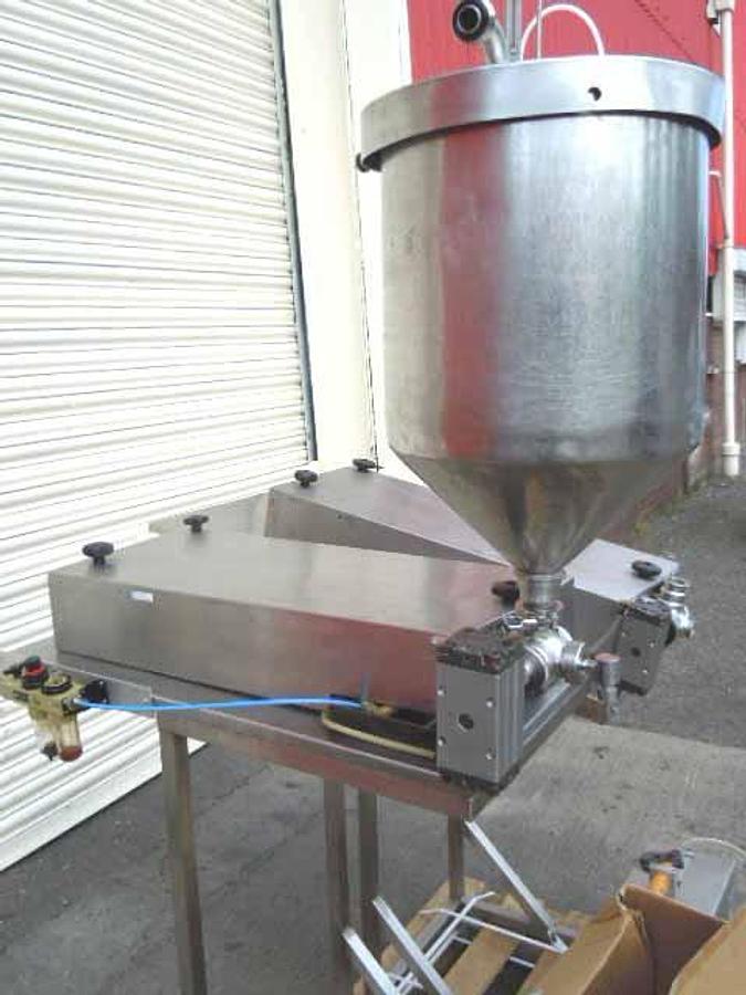 Used Adelphi Centrair single head filler
