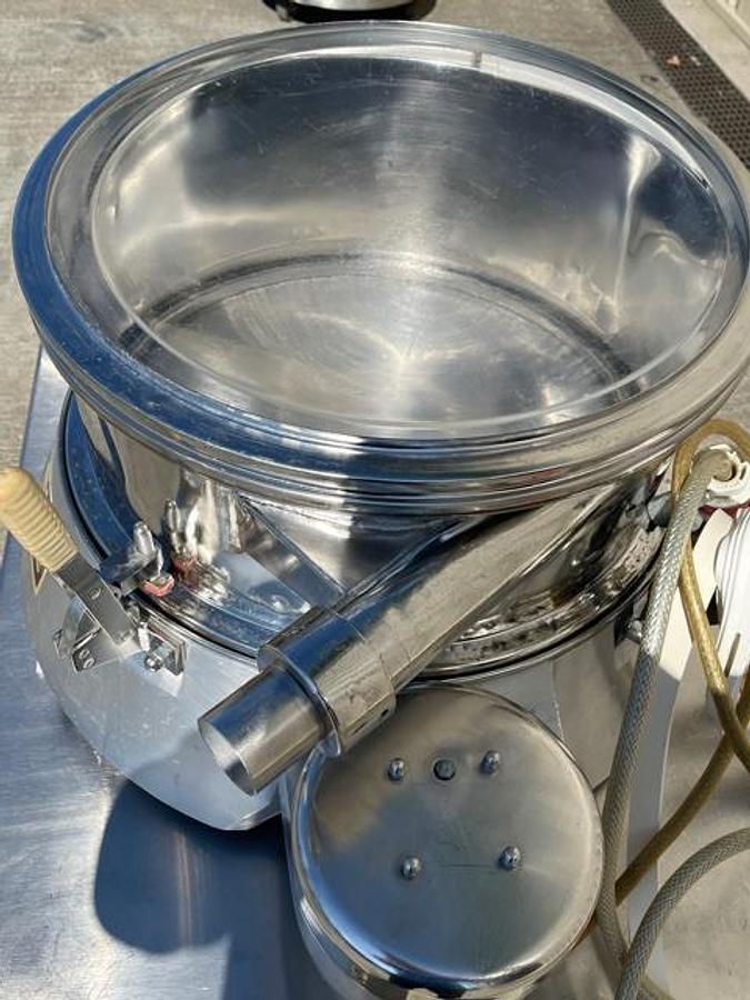 Used Russell Compact Sieve