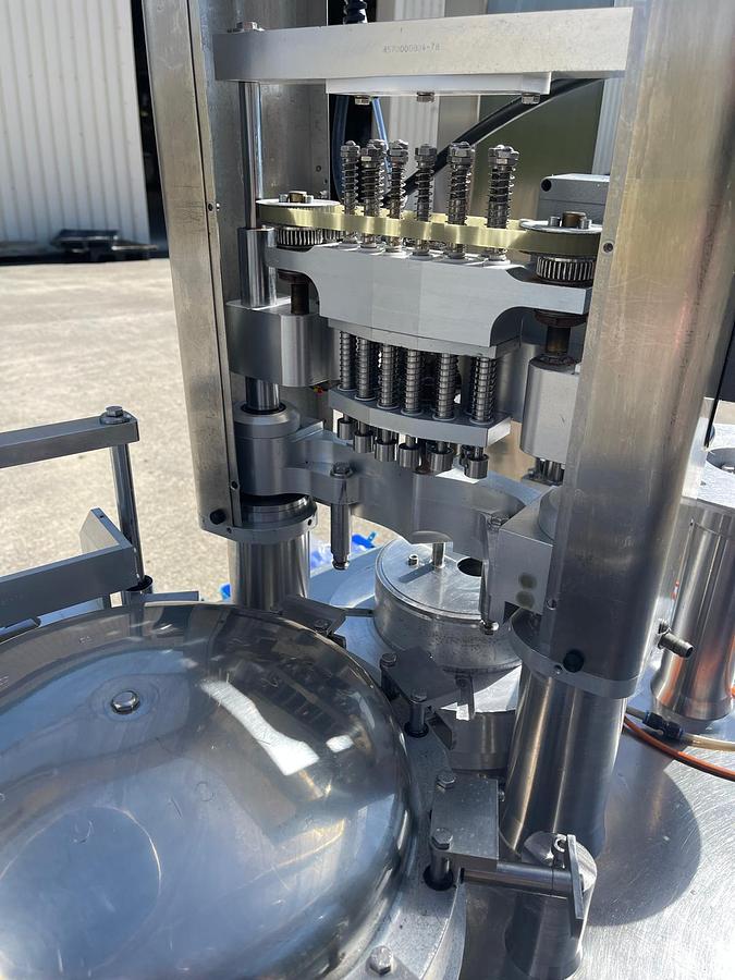 Used Macofar CD60 Capsule Filling Machine