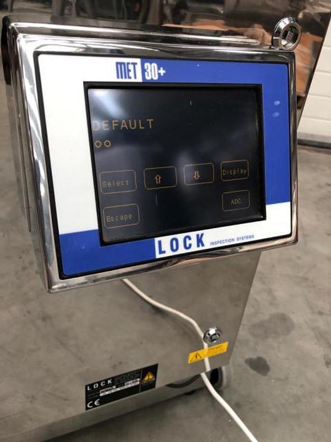 Used Lock MET30 metal detector