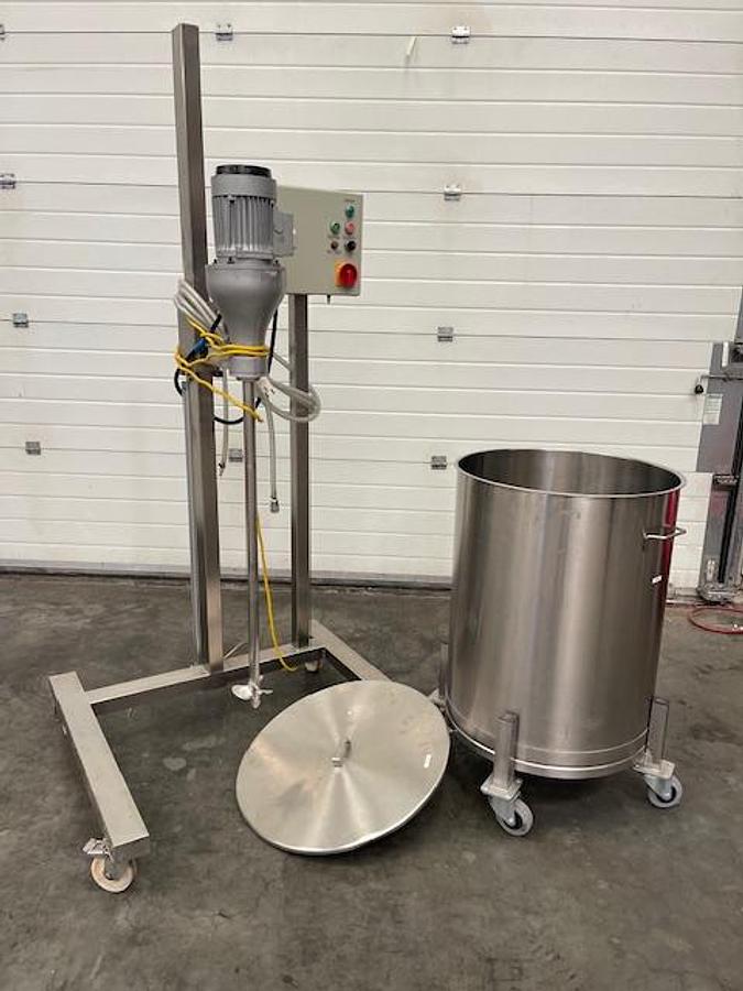 Used Stainless Steel 200L mixing vessel