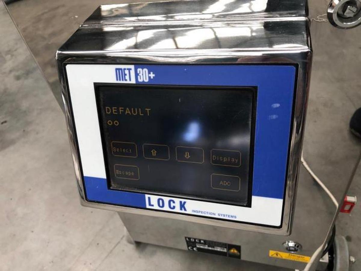 Used Lock MET30 metal detector