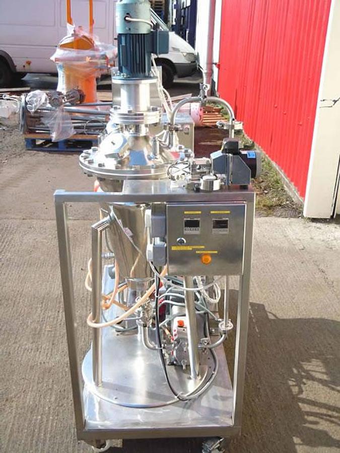 Used Stainless steel mixing vessel