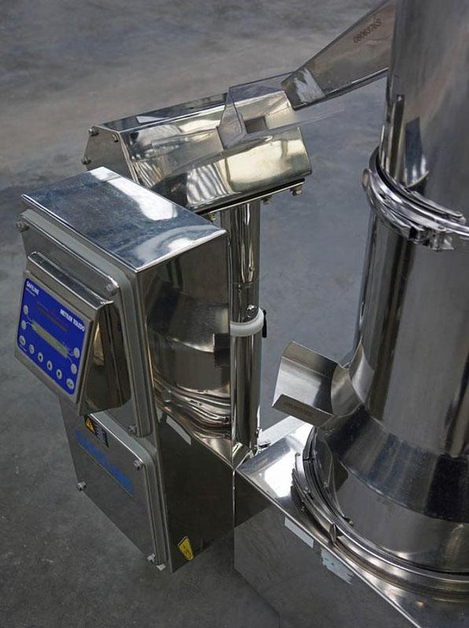 Used Pharma Technologies combined metalcheck and deduster