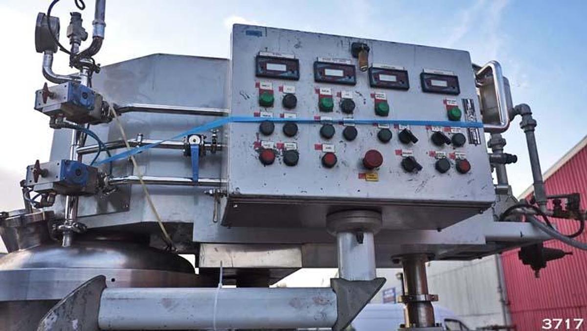 Used Rayneri Trimix TXR 50 conical process mixing vessel