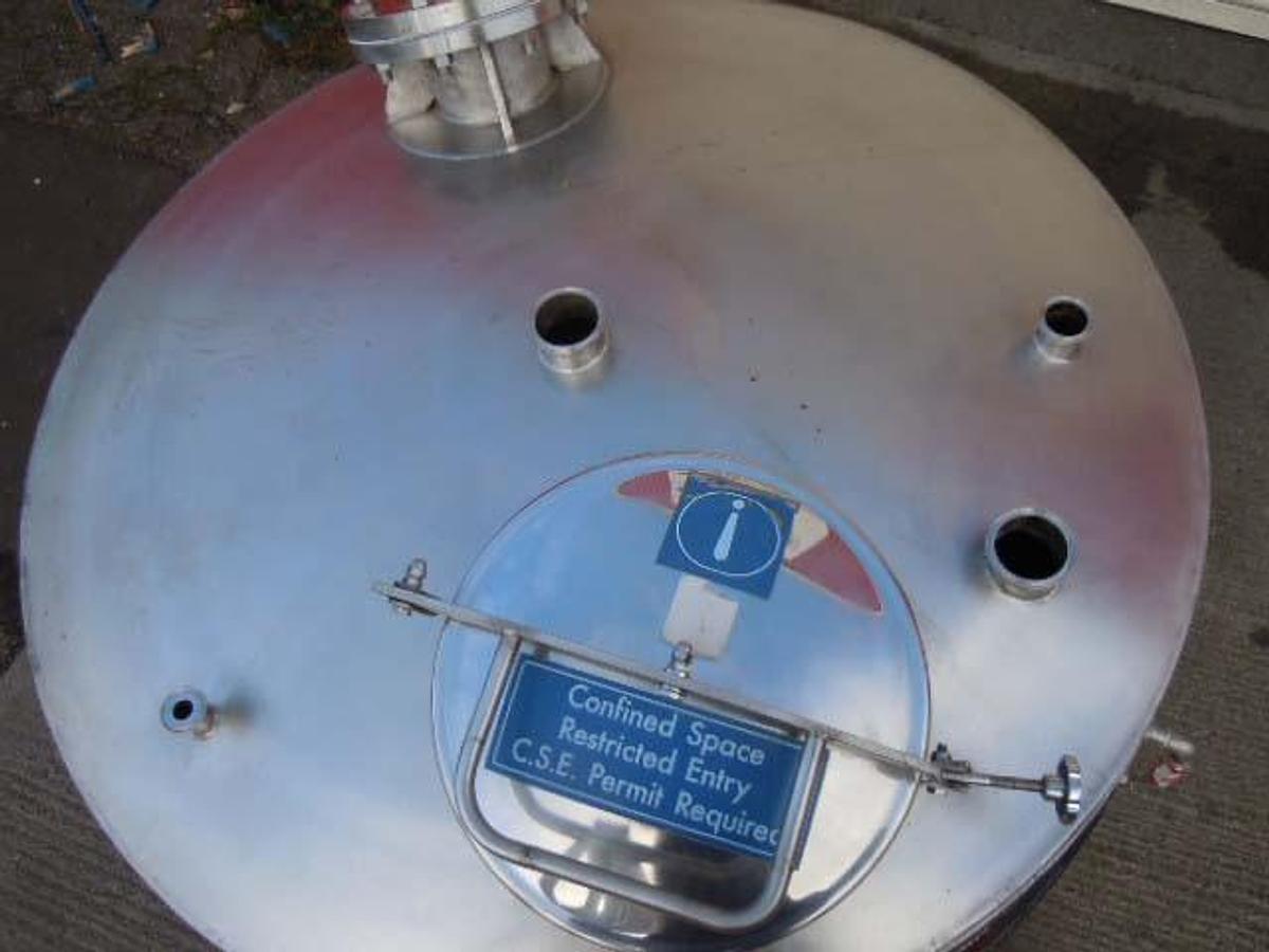 Used GIUSTI hemispherical mixing vessel