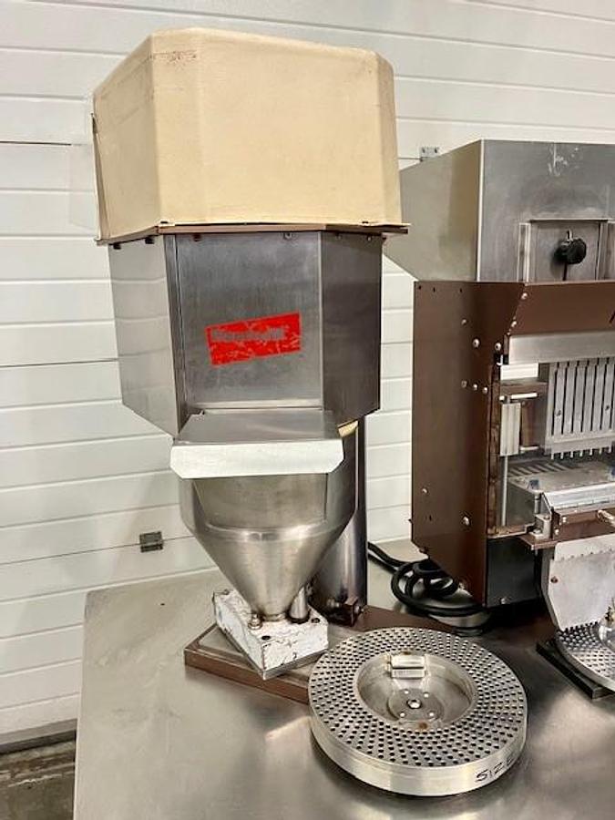 Used Elanco Model 10 Semi automatic capsule filler