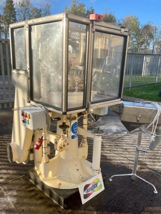 Used Ref 2210 Manesty BB3B 27 station Rotary Tablet Press