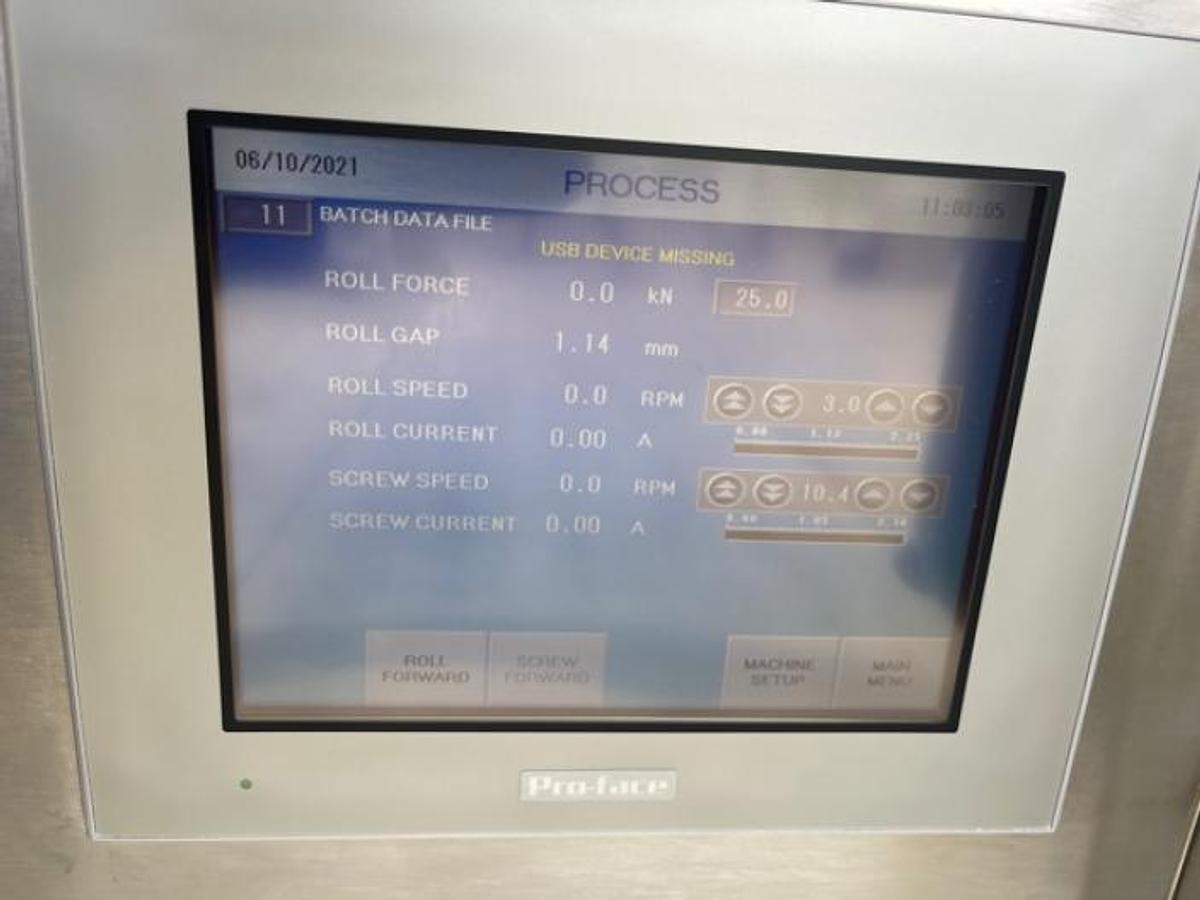 Used Vector Freund TFC220 roller compactor