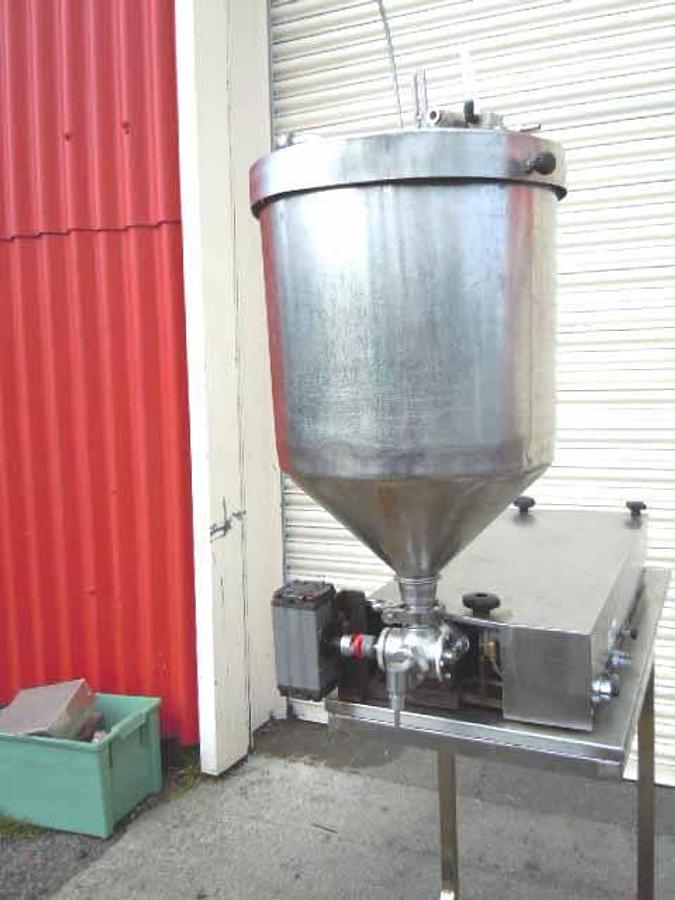 Used Adelphi Centrair single head filler