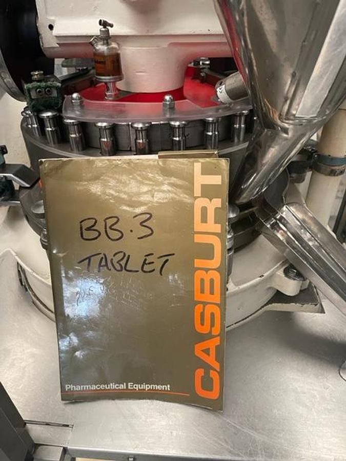 Used Ref 2210 Manesty BB3B 27 station Rotary Tablet Press